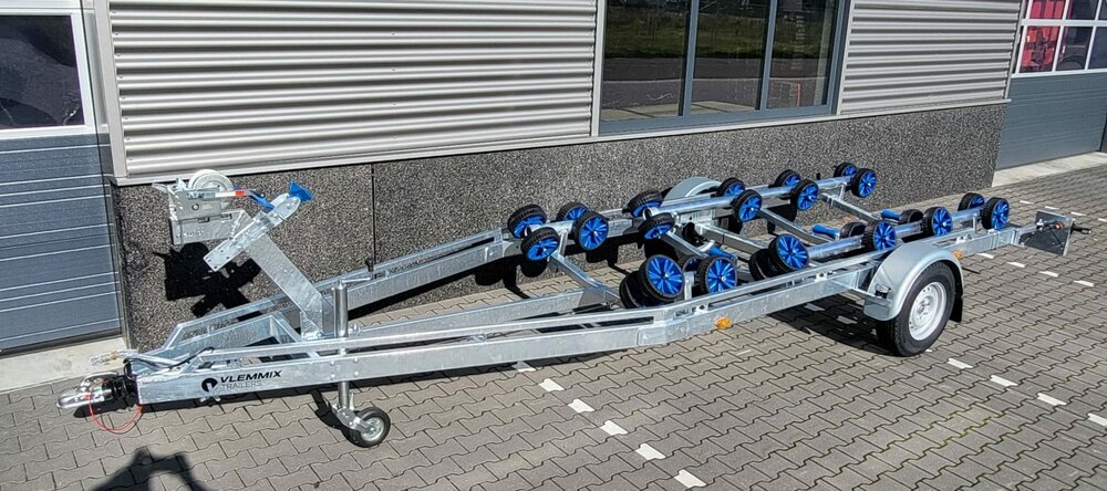 Vlemmix enkelas Flex-Roll Boottrailer 631x210cm 1800kg