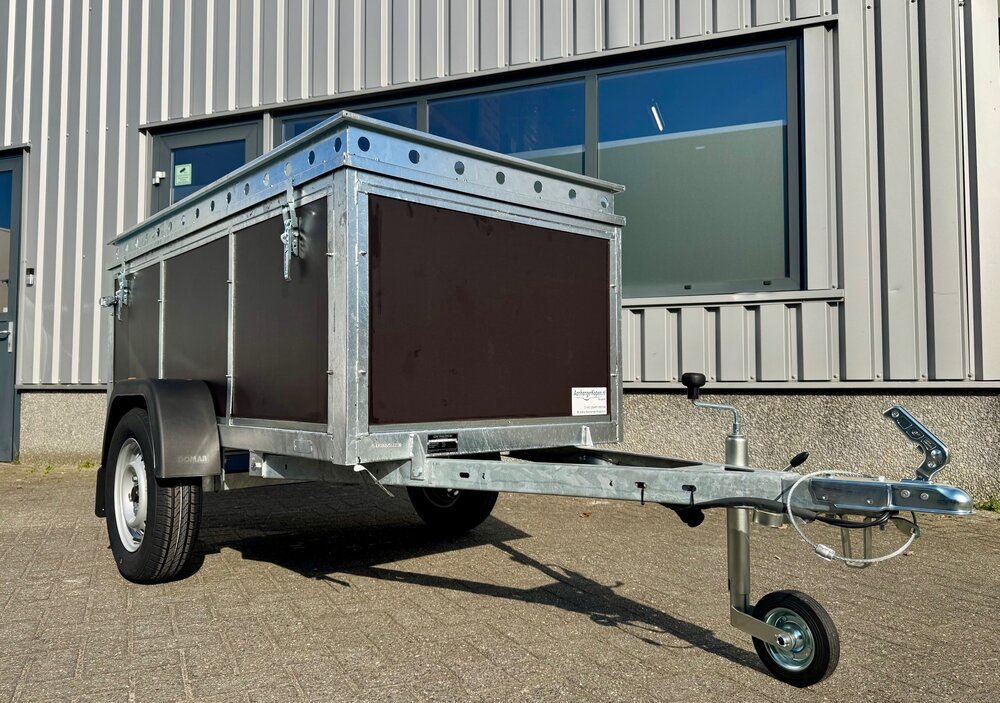 VDM bagagewagen met bruine betonplex