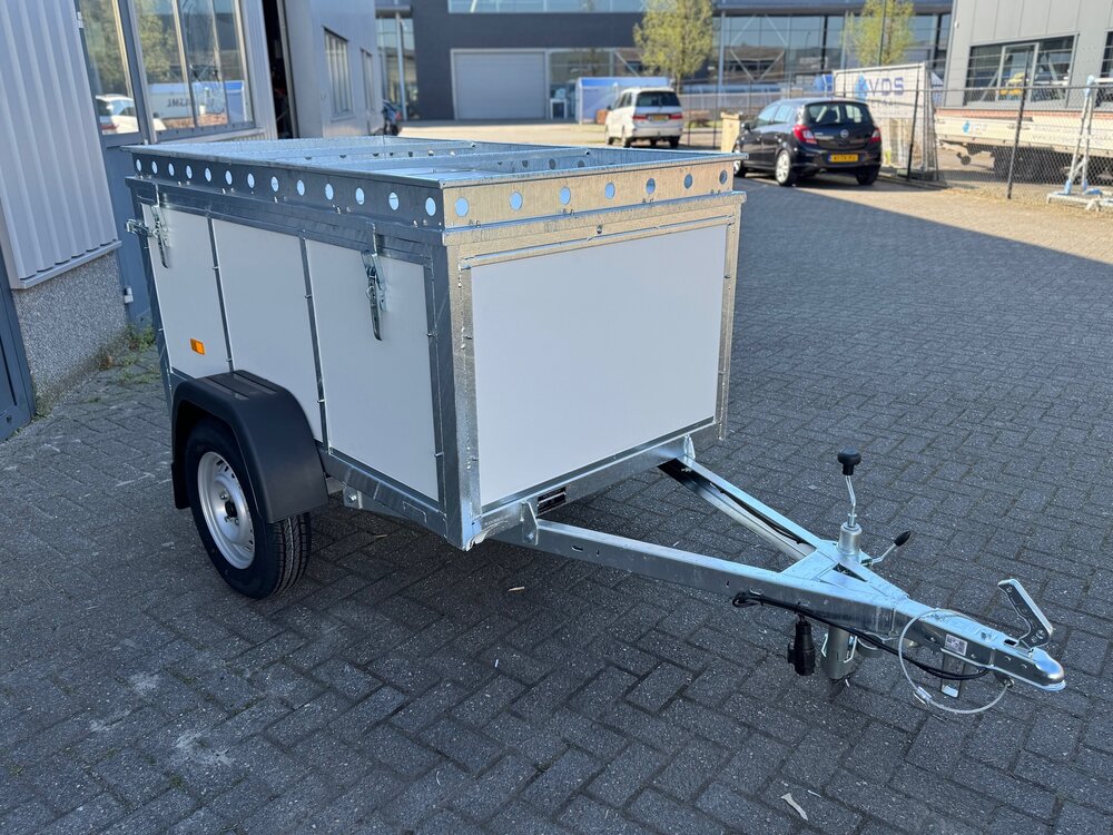 VDM bagagewagen met Witte PPL beplating