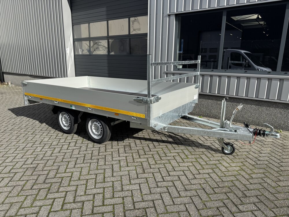 Plateauwagen 330x180cm - 2000kg - geremd 