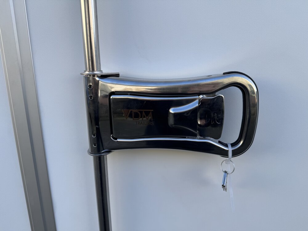 Gesloten 300x150cm - 750kg - ongeremd | VDM