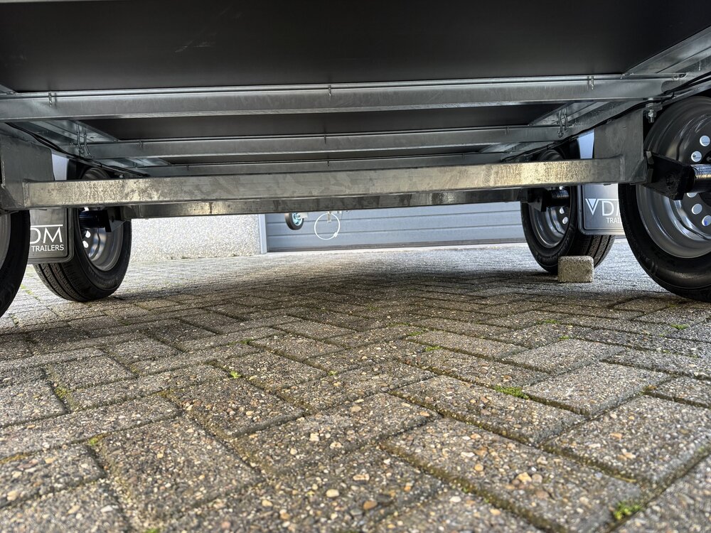 Gesloten 300x150cm - 750kg - ongeremd | VDM