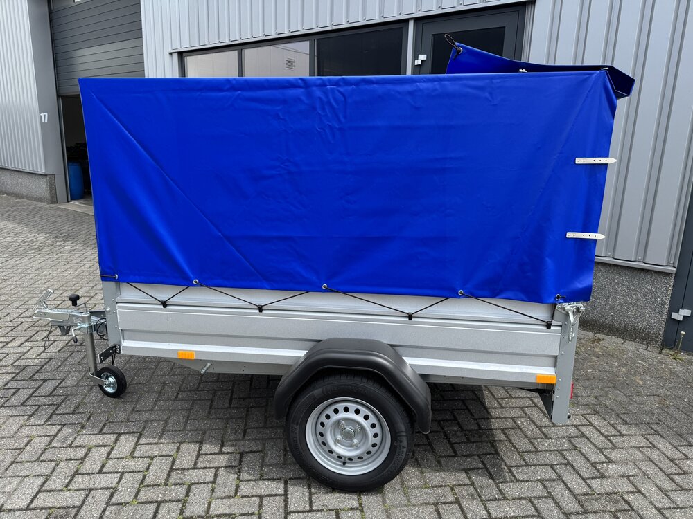 Bakwagen enkelas 208x114cm - 750kg - ongeremd - huif 120cm 