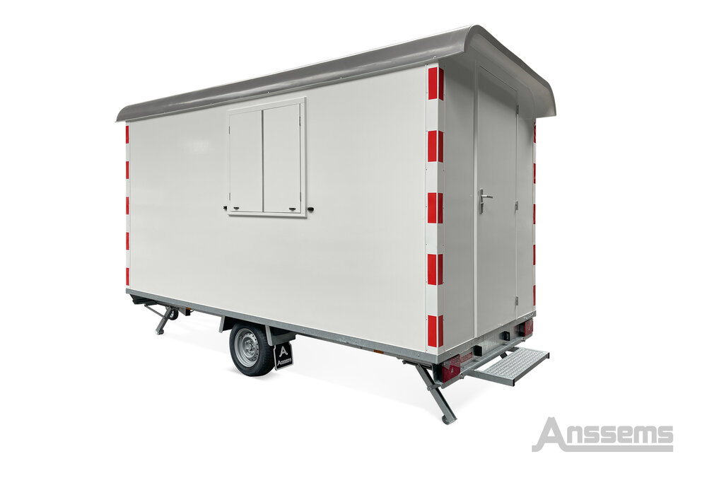 Bouwkeet / schaftkeet aanhangwagen - geremd 1400kg met Toilet