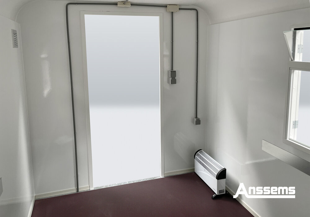 Bouwkeet / schaftkeet aanhangwagen - geremd 1400kg met Toilet