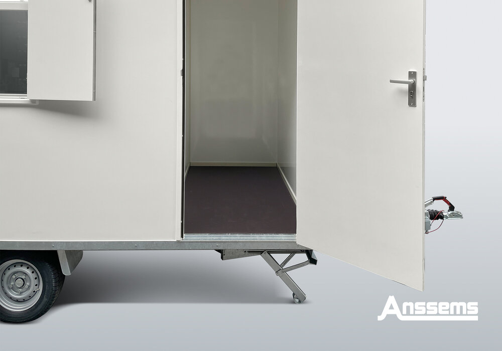 Bouwkeet / schaftkeet aanhangwagen - geremd 1400kg met Toilet
