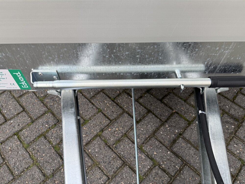 Kipper 256x150cm - 2000kg - dubbelas - geremd