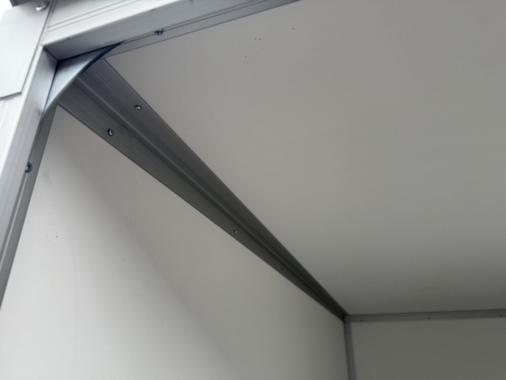 Gesloten dubbelas 258x150cm - 750kg - ongeremd | VDM