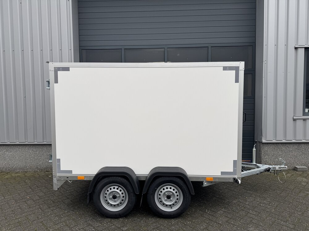 Gesloten dubbelas 258x150cm - 750kg - ongeremd | VDM