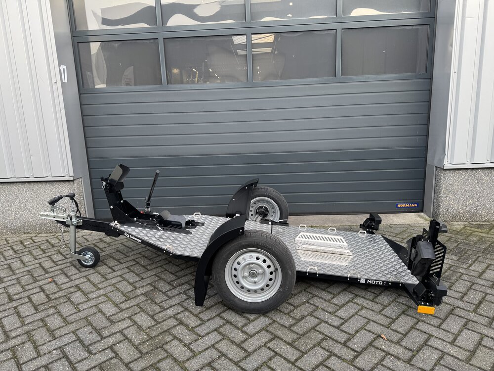 Motortrailer opvouwbaar / verlaagbaar 240x90cm 750kg  