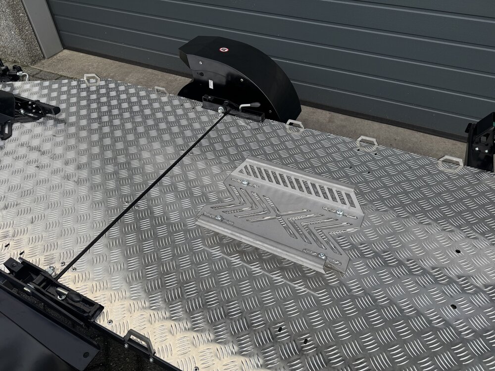 Motortrailer opvouwbaar / verlaagbaar 240x90cm 750kg  