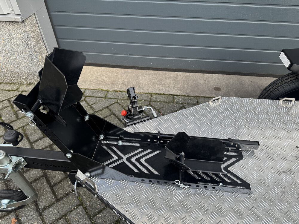 Motortrailer opvouwbaar / verlaagbaar 240x90cm 750kg  