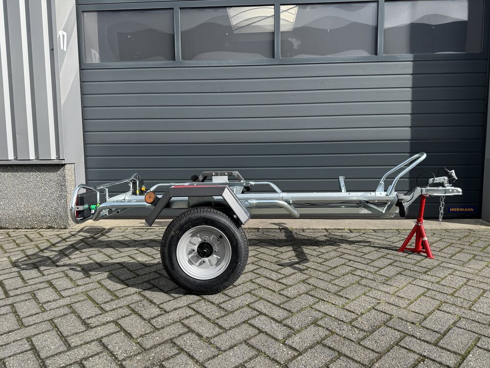 Erd&eacute; PM310 motortrailer voor 1 motor
