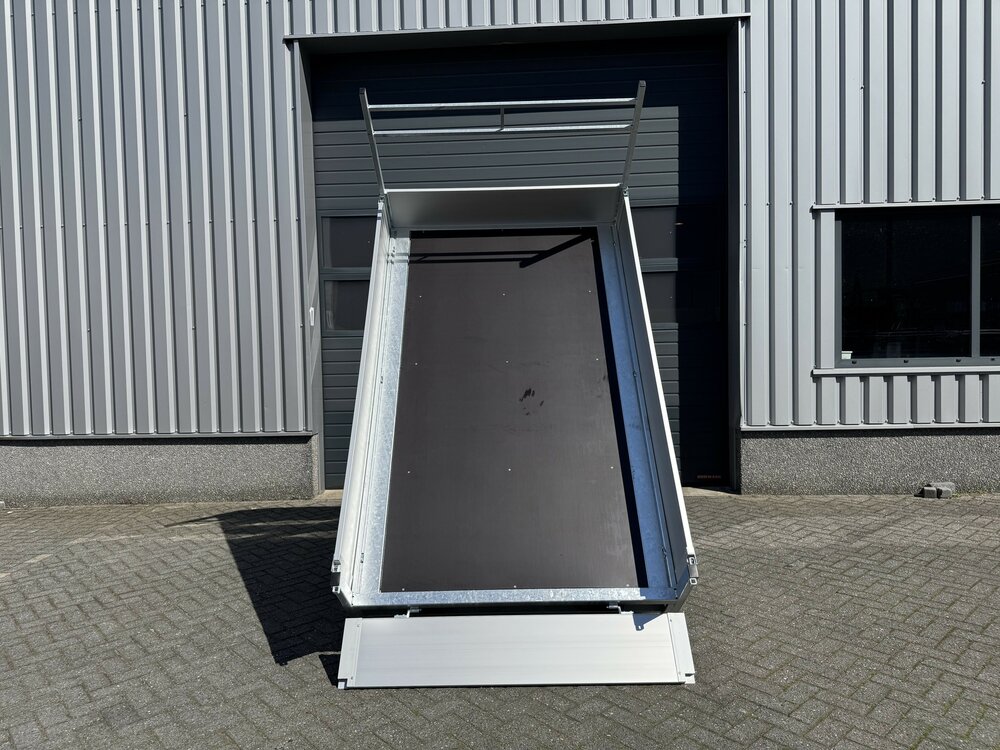 Kipper 260x150cm - 750kg - enkelas- ongeremd