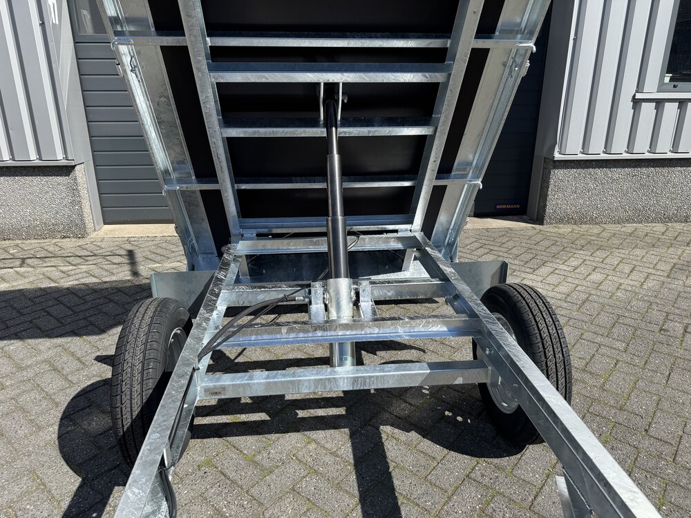 Kipper 260x150cm - 750kg - enkelas- ongeremd