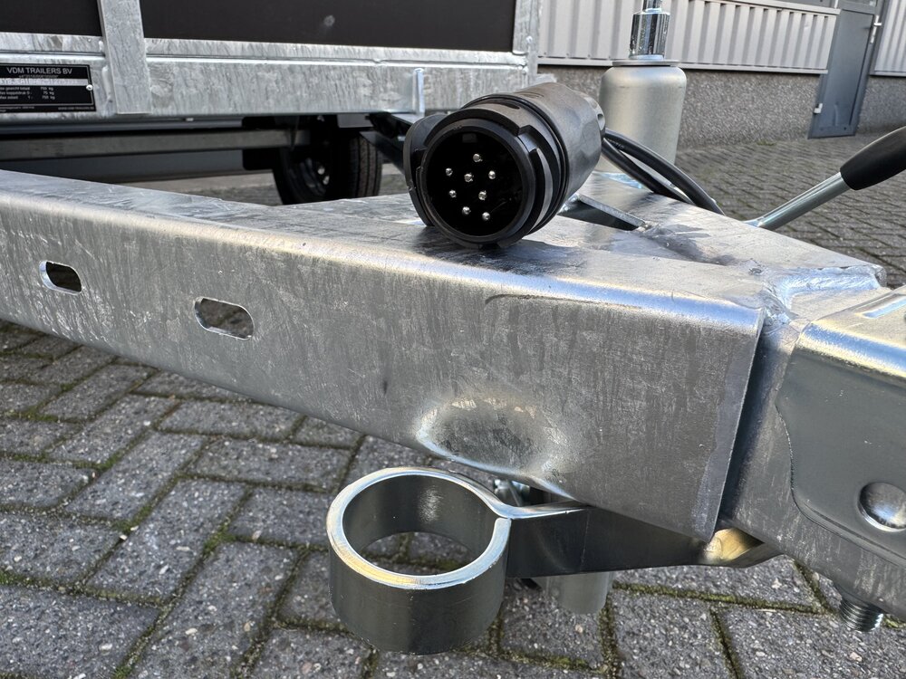 Aanhangwagen enkelas 225x132cm - 750kg - ongeremd