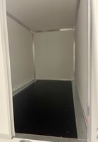 Gesloten enkelas 258x130cm - 750kg ongeremd