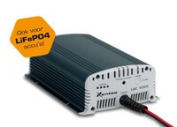 Accu lader van topmerk XENTEQ - nodig voor accu te laden kipper 