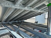 Benne basculante 305 x 178 cm - 3 000 kg - double essieu - frein&eacute;e