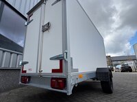 258x130cm - enkelas 1500kg geremd gesloten aanhangwagen 