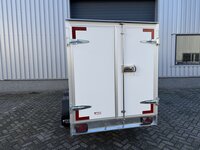 Gesloten 300x150cm - 750kg - ongeremd | VDM