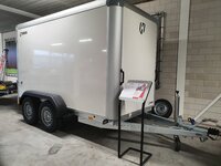 Gesloten 265x138cm - 2700kg - geremd | Henra