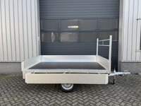Plateauwagen 260x150cm - 750kg - ongeremd - enkelas