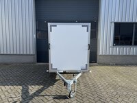 Gesloten enkelas 258x130cm - 750kg - ongeremd | VDM