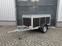 VDM bagagewagen met bruine betonplex