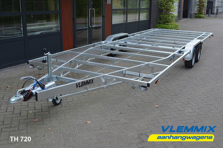 Tiny House dubbelas trailer met platform afmeting 720x244cm en 3500kg as.