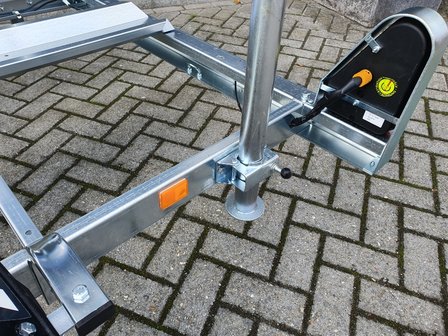 Erde motortrailer voor 1 motor/scooter 450kg AS