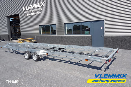 Tiny House plateau dubbelas trailer met platform afmeting 840x244cm en 3500kg as.