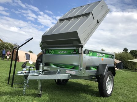 Remorque &agrave; bagages DaXara type 158 d&#039;une capacit&eacute; de 1100 litres et s&eacute;curis&eacute;e par des amortisseurs. 