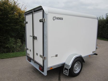 Henra gesloten aanhangwagen 265x158cm - enkelas - 1350kg