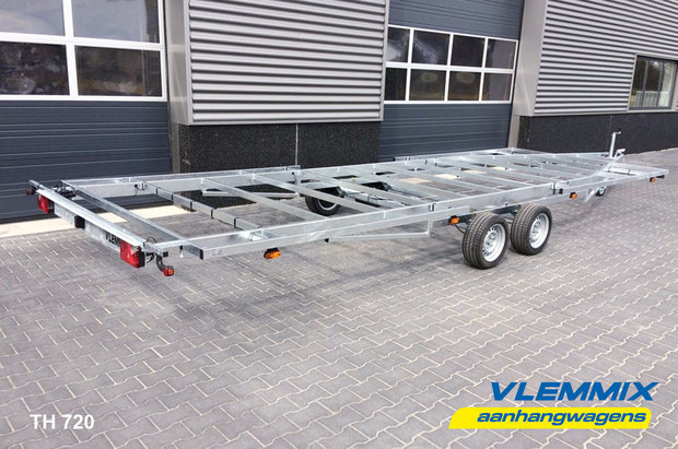 Tiny House plateau dubbelas trailer met platform afmeting 720x244cm en 3500kg as.