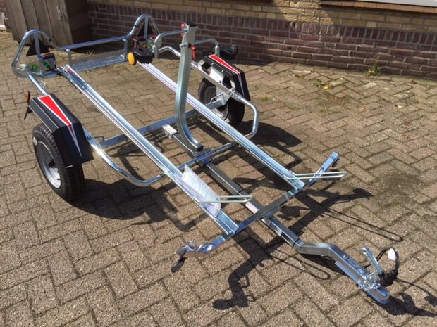 Fietsaanhangwagen voor vervoer van 2 elektrische fietsen