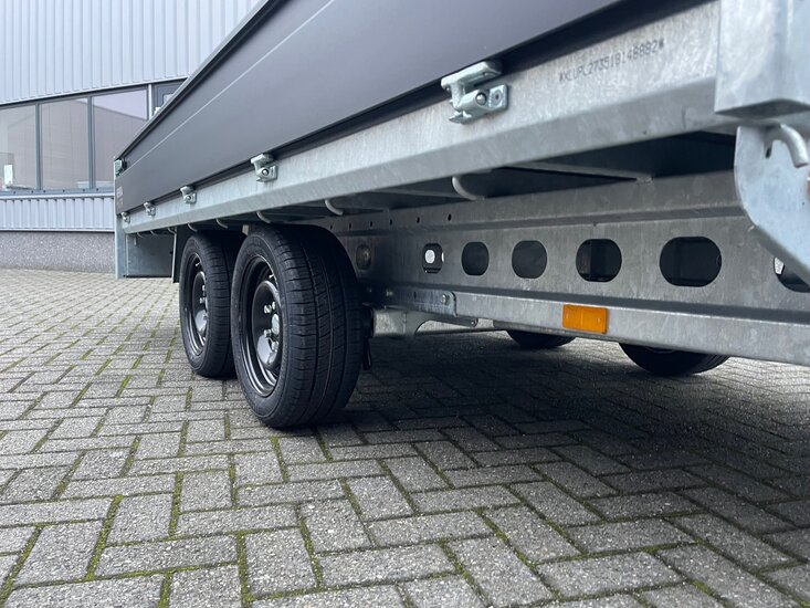 Plateauwagen geremd 503x202cm - 3500kg - met alu borden 30cm - Black Label
