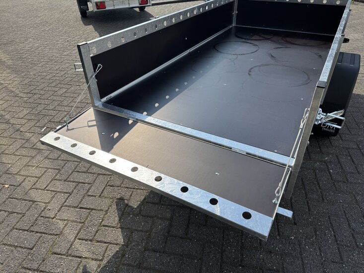 Bakwagen kipdissel 257x132cm - 750kg - ongeremd