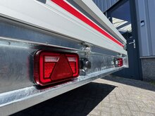 Plateauwagen geremd 264x168cm - 2000kg - met alu borden 30cm - incl. koprek