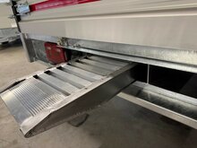 Plateauwagen geremd 414x188cm - 3500kg - met alu borden 30cm - incl. koprek - incl. rijplaten