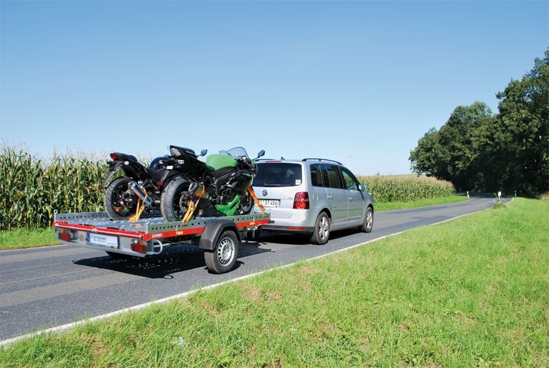 Motortrailer Stema 210x128cm onderweg thumbnail