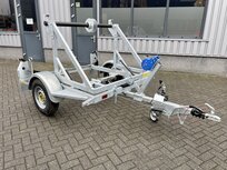 Remorque à un essieu pour enrouleur de câble WARK Remorque à un essieu pour enrouleur de câble WARK